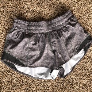 Hotty hot 2.5” size 6